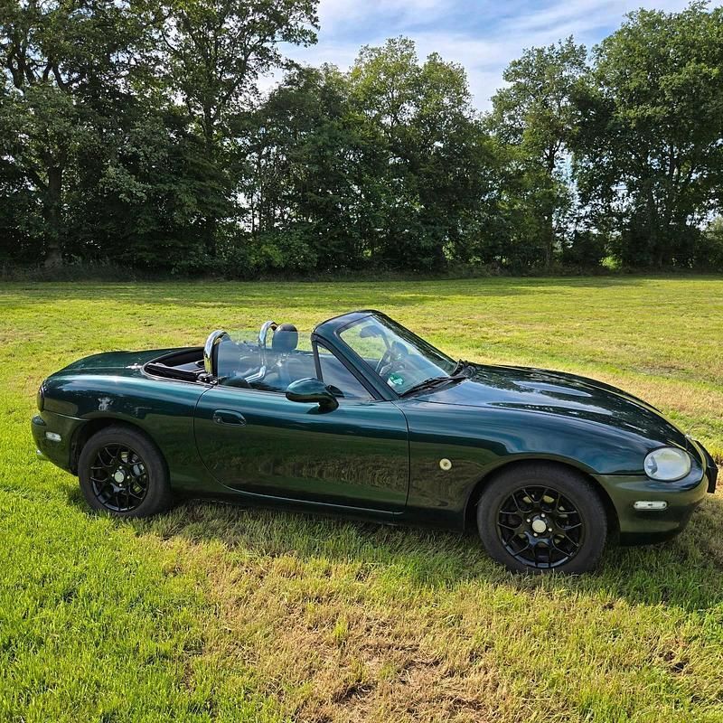 Grün Gebraucht 2000 Mazda MX5 Cabrio | 4.249 € (Fairer Preis) - Bild 1/4