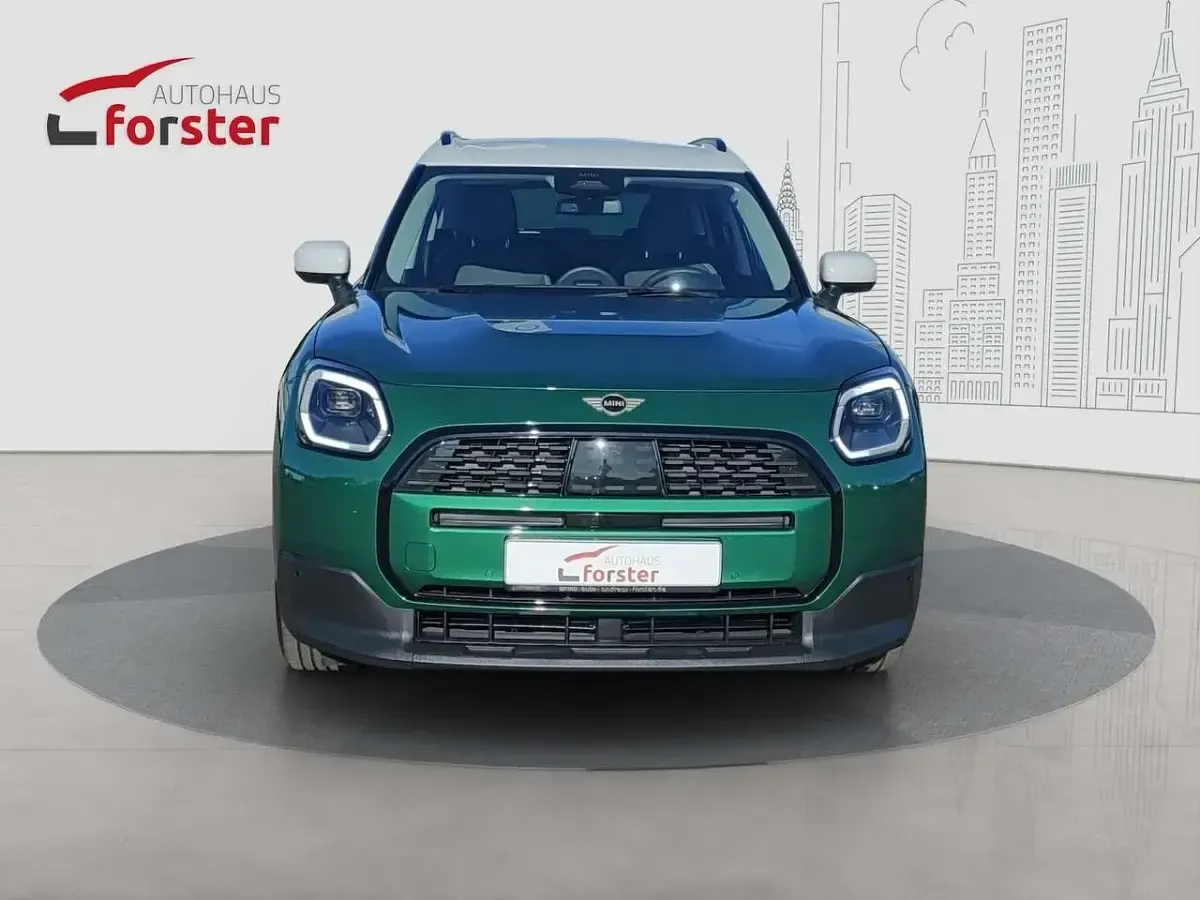 Gebraucht Mini Cooper D Countryman Classic 150 PS (110 kW) 2024 British racing green iv SUV