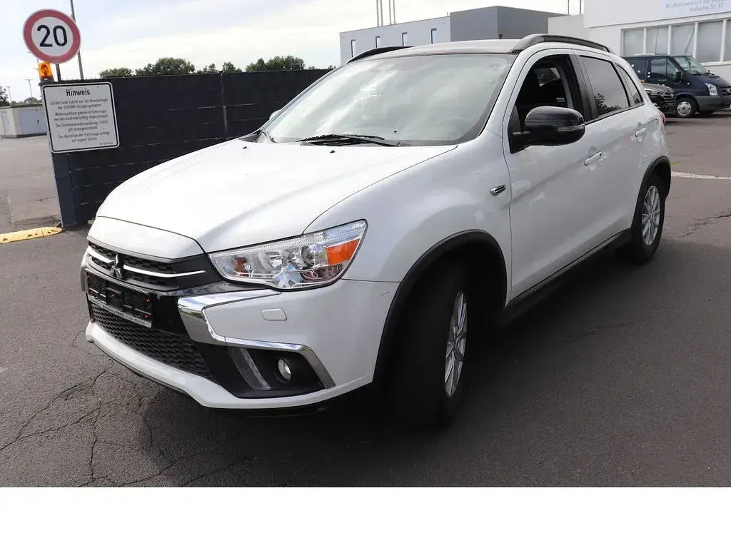 Gebraucht Mitsubishi ASX Edition+ 117 PS (86 kW) 2019 Silber SUV