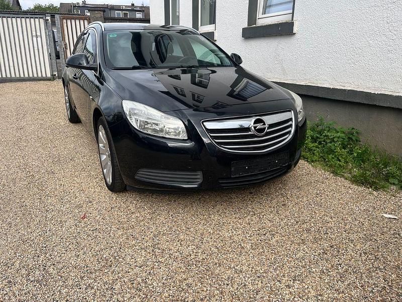 Schwarz Gebraucht 2009 Opel Insignia Kombi | 1.750 € (Superpreis) - Bild 1/4
