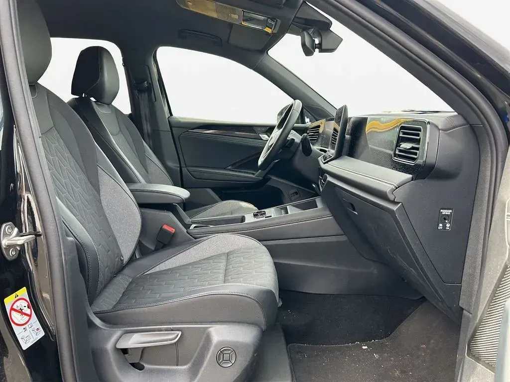 Gebraucht VW Tiguan Goal 150 PS (110 kW) 2025 Grenadillschwarz metallic SUV