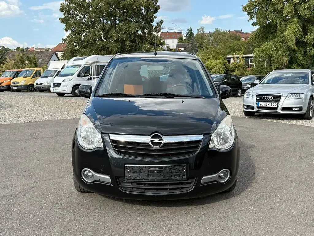 Gebraucht Opel Agila Edition 86 PS (63 kW) 2008 Schwarz Kleinwagen