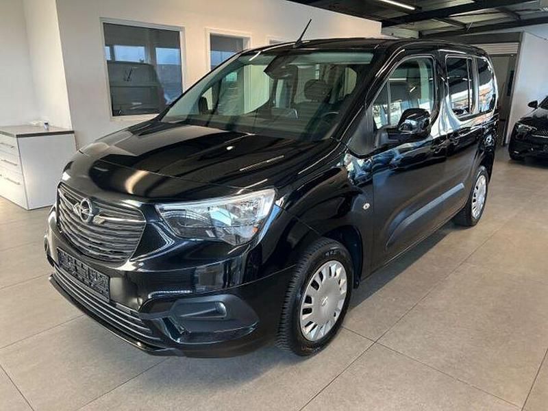 Gebraucht Opel Combo Life 131 PS (96 kW) 2022 Andere Limousine