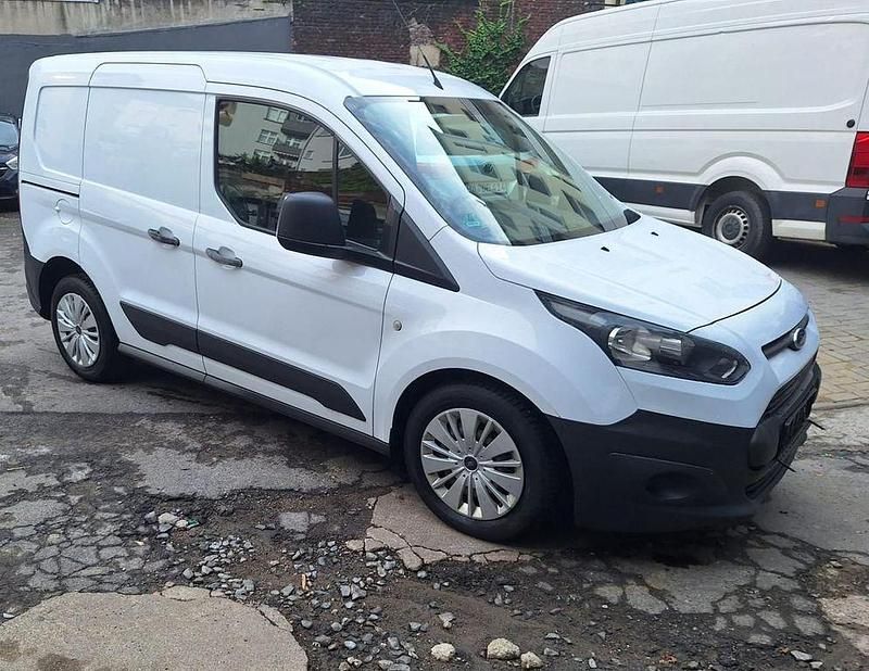 Weiß Gebraucht 2015 Ford Transit Limousine | 4.499 € (Guter Preis) - Bild 1/4