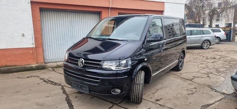 Gebraucht VW Multivan Comfortline 140 PS (102 kW) 2015 Schwarz Van