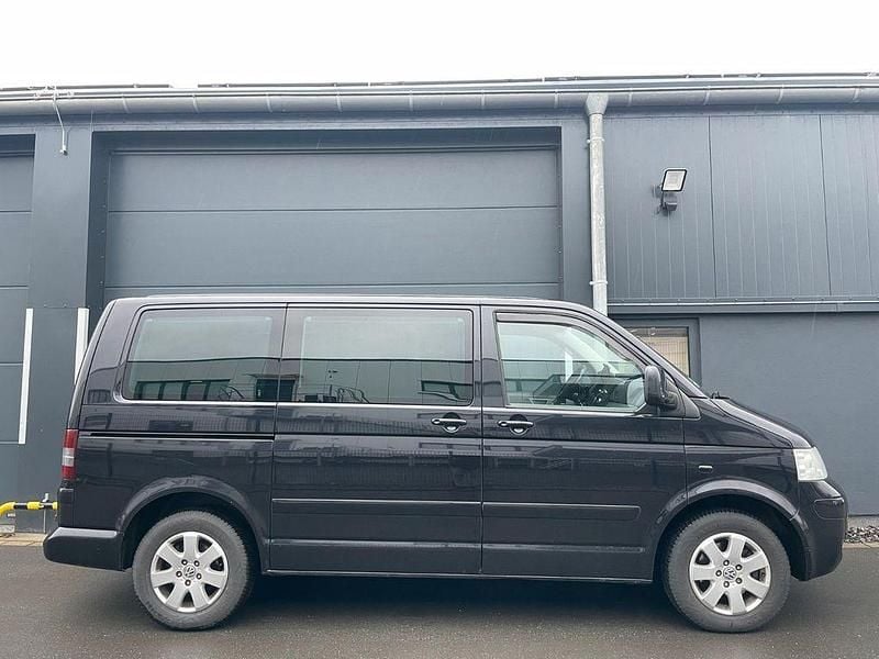 Second-hand VW T5 174 CP (127 kW) 2008 Negru Van
