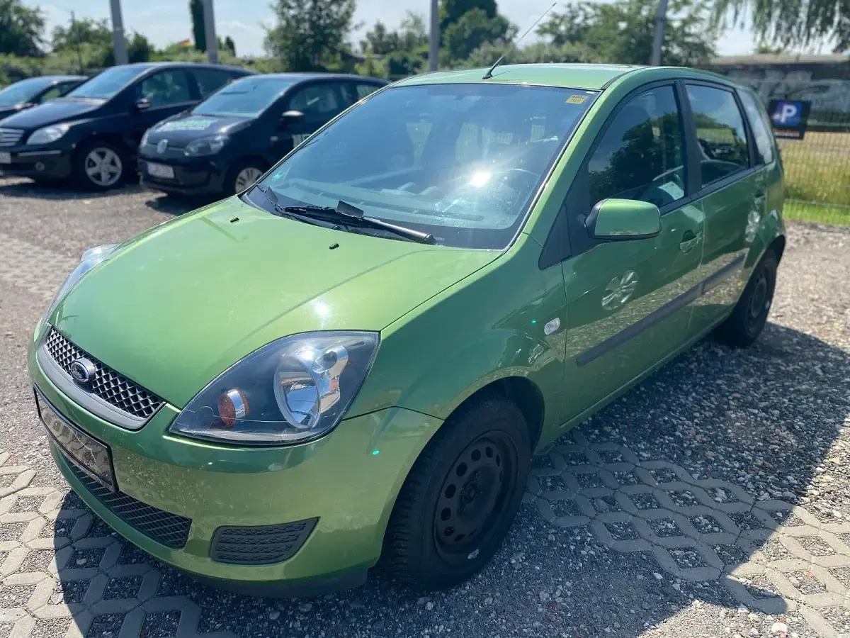 Gebraucht Ford Fiesta 80 PS (58 kW) 2008 Grün Kleinwagen