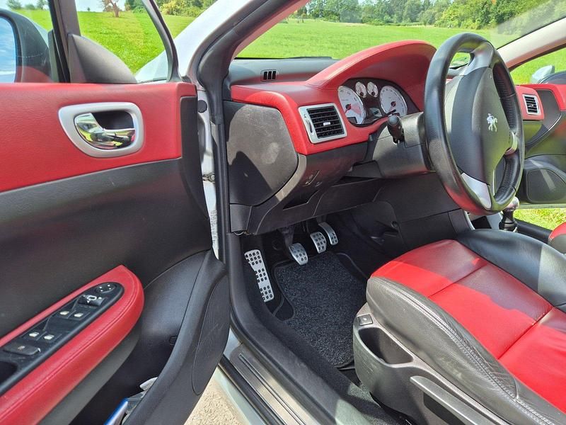 Gebraucht Peugeot 307 CC 136 PS (100 kW) 2005 Silber Cabrio