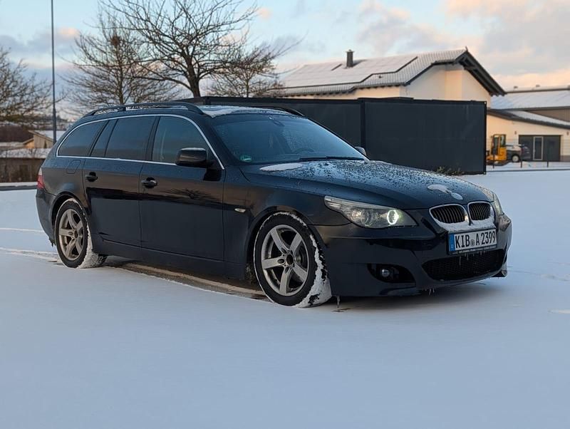 Schwarz Gebraucht 2008 BMW 525 M Sport Kombi | 4.599 € (Superpreis) - Bild 1/4