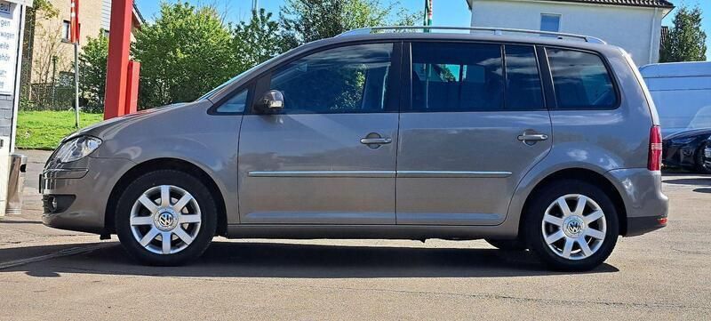 Gebraucht VW Touran Highline 140 PS (102 kW) 2007 Grau Van / Kleinbus