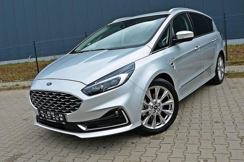 Grau Gebraucht 2020 Ford S-MAX Vignale Van / Kleinbus | 23.503 € (Superpreis) - Bild 1/4