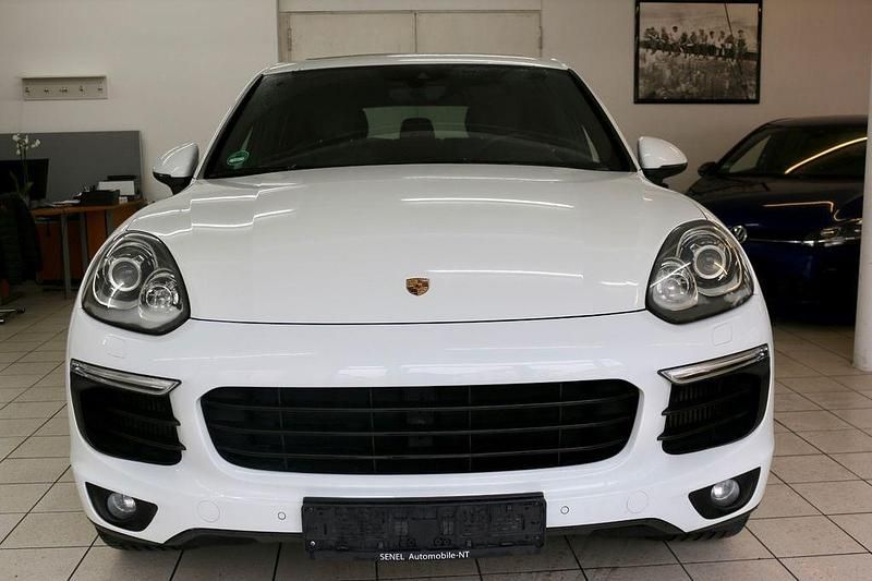 Gebraucht Porsche Cayenne 262 PS (192 kW) 2016 Weiß SUV
