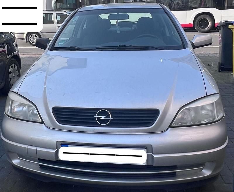 Gebraucht Opel Astra 101 PS (74 kW) 2002 Silber