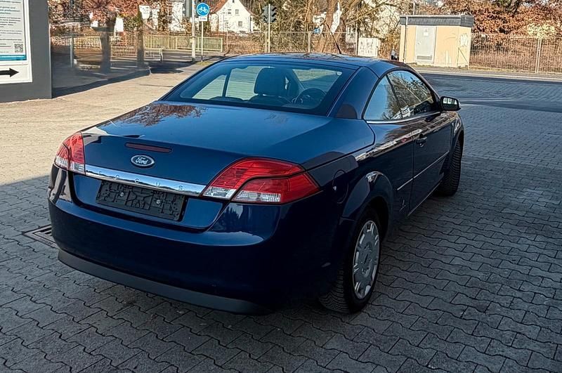 Gebraucht Ford Focus Cabriolet 145 PS (106 kW) 2008 Blau Cabrio