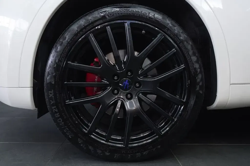 Gebraucht Maserati Levante 349 PS (256 kW) 2018 Weiß SUV