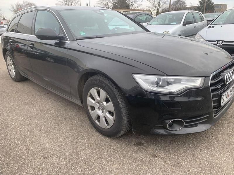 Gebraucht Audi A6 Ambiente 204 PS (150 kW) 2014 Schwarz Kombi