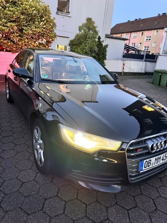 Schwarz Gebraucht 2012 Audi A6 Comfort Limousine | 9.000 € (Superpreis) - Bild 1/4