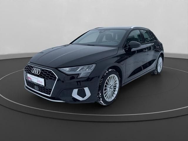 Gebraucht Audi A3 Sportback e-tron Advanced 204 PS (150 kW) 2022 Mythosschwarz metallic Kleinwagen