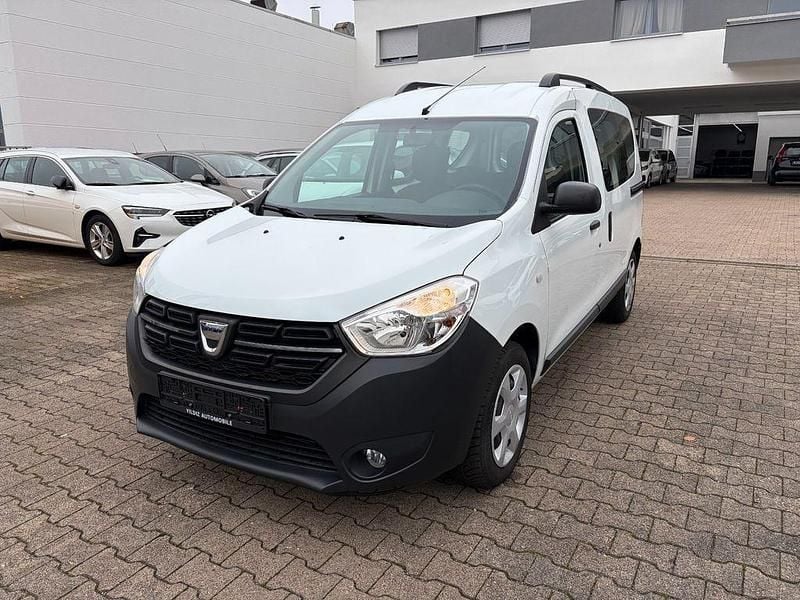Weiß Gebraucht 2018 Dacia Dokker Ambiance Van / Kleinbus | 12.995 € (Fairer Preis) - Bild 1/4