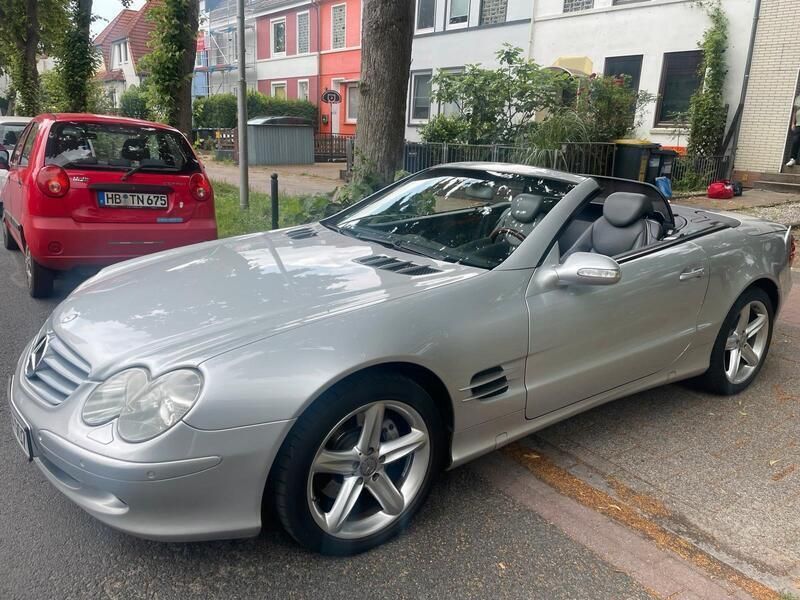 Silber Gebraucht 2002 Mercedes SL500 Cabrio | 11.499 € - Bild 1/4