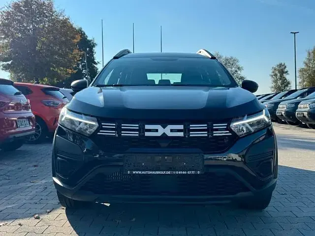 Gebraucht Dacia Jogger Essentiel 110 PS (80 kW) 2024 Schwarz Van / Kleinbus