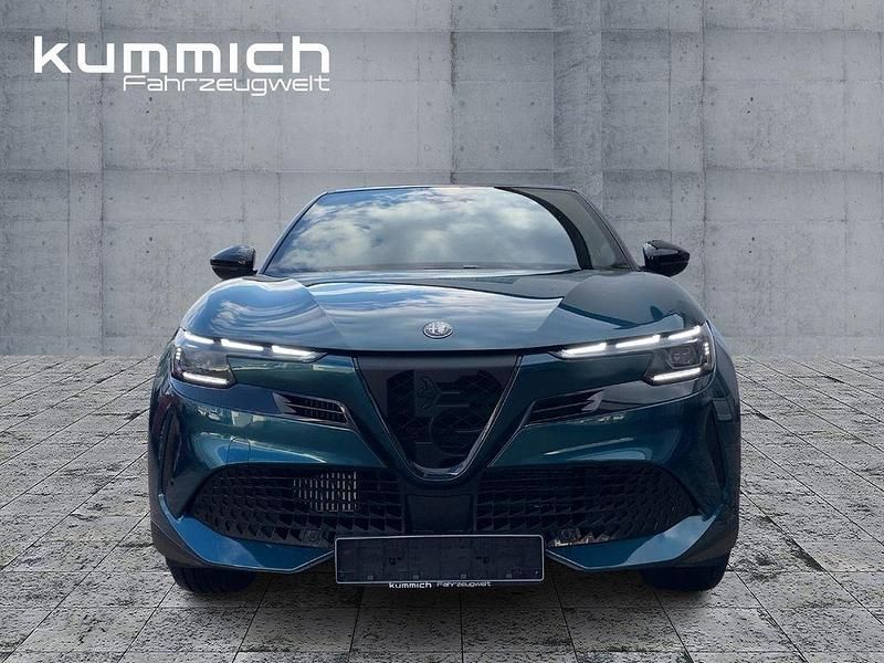 Neu Alfa Romeo Junior 145 PS (106 kW) 2025 Blau SUV