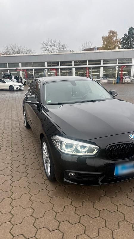 Gebraucht BMW 118 M Sport 150 PS (110 kW) 2018 Schwarz Kleinwagen