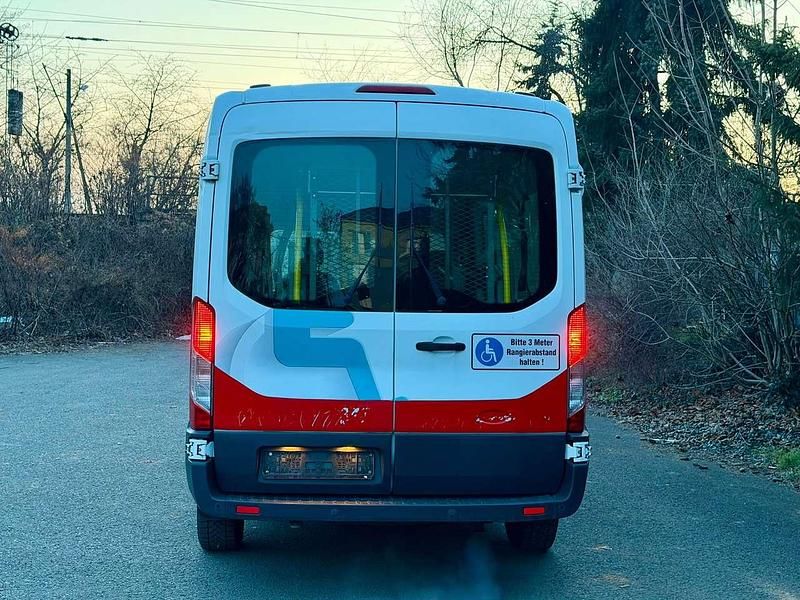 Gebraucht Ford Transit Trend+ 105 PS (77 kW) 2018 Frostweiß Van / Kleinbus