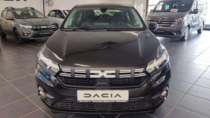 Gebraucht Dacia Logan 122 PS (89 kW) 2024 Schwarz perlmuttschwarzmetallic Limousine