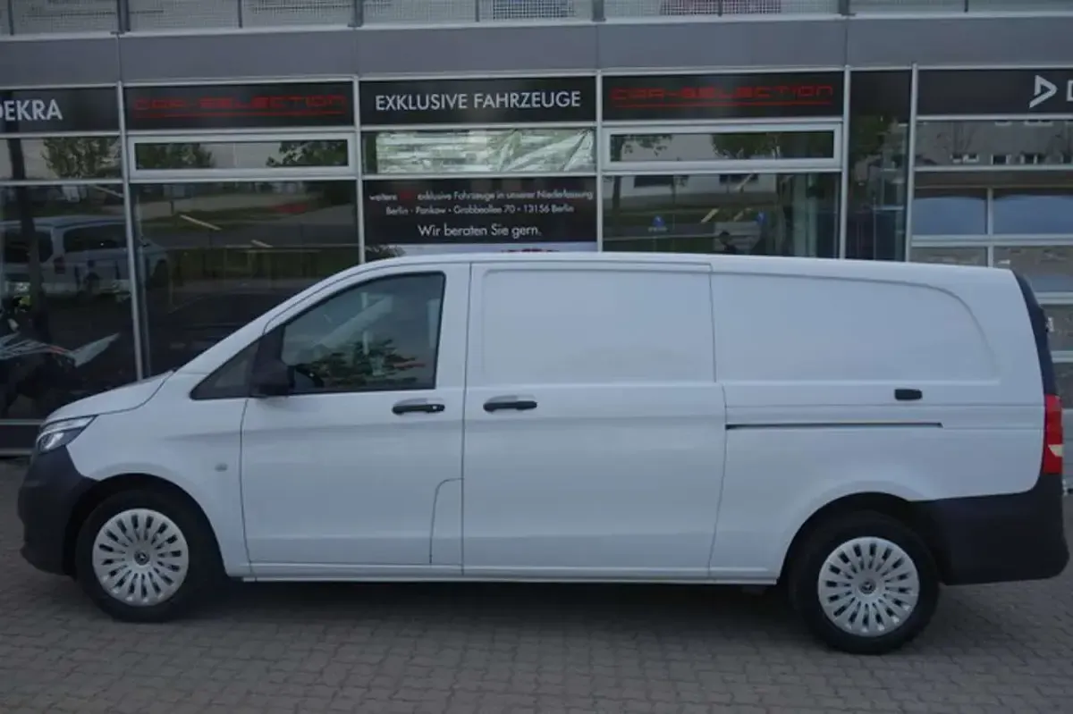 Gebraucht Mercedes Vito 136 PS (100 kW) 2021 Weiß Van