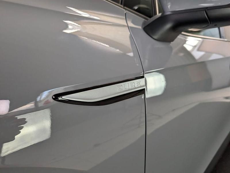 Gebraucht VW ID.4 Pure 125 kW (170 PS) 2023 Grau SUV