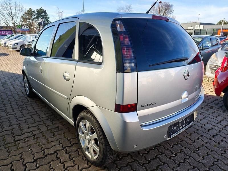 Gebraucht Opel Meriva 125 PS (91 kW) 2008 Silber Van / Kleinbus