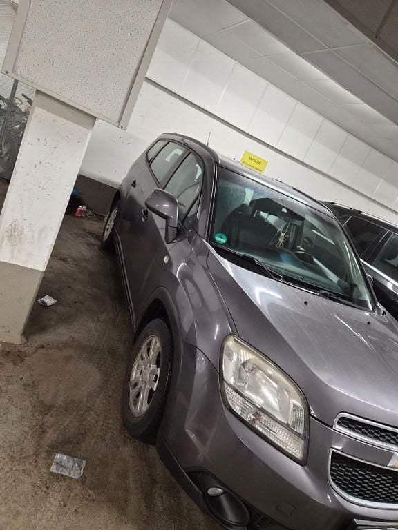 Gebraucht Chevrolet Orlando LT 163 PS (119 kW) 2011 Grau Van / Kleinbus