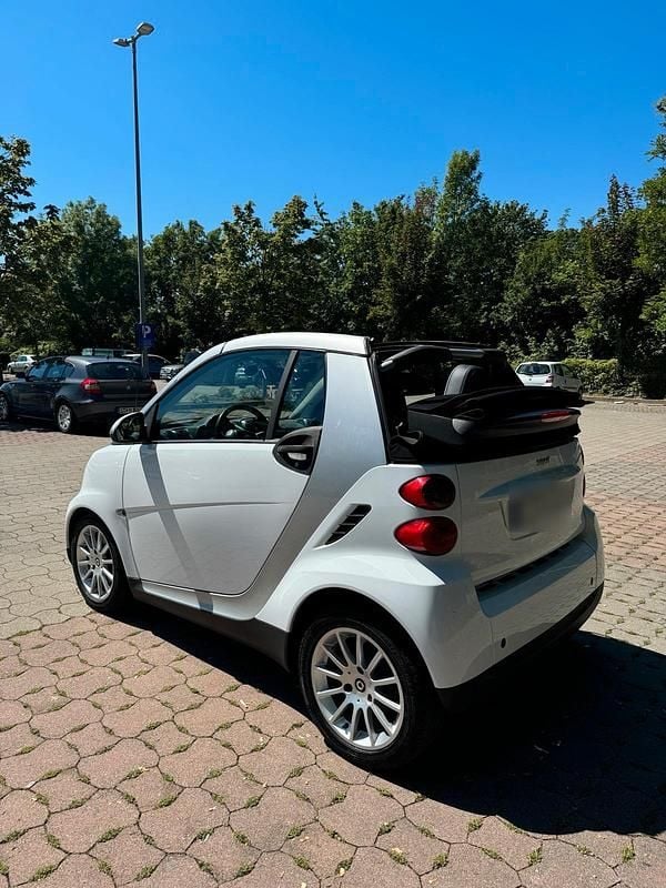 Gebraucht Smart ForTwo Cabrio 71 PS (52 kW) 2008 Weiß Cabrio