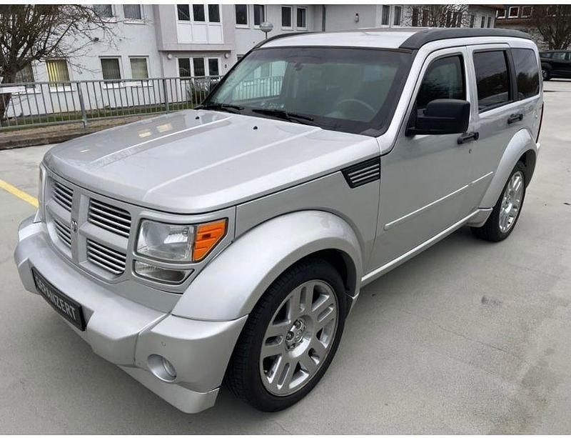 Second-hand Dodge Nitro 260 CP (191 kW) 2008 Gri SUV