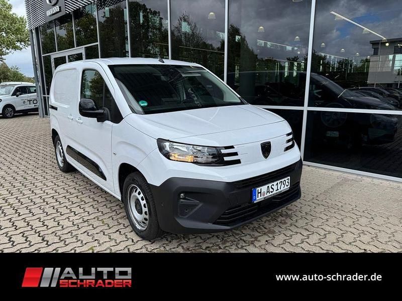 Gebraucht Peugeot Partner 102 PS (75 kW) 2024 Weiß Van / Kleinbus