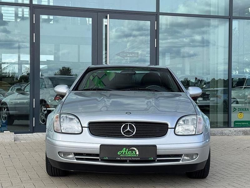 Gebraucht Mercedes SLK200 136 PS (100 kW) 1997 Silber Cabrio