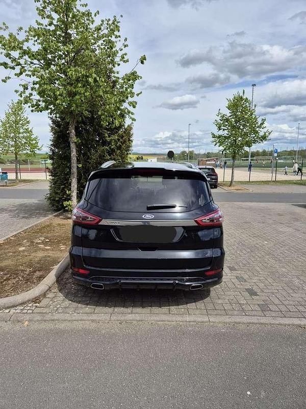 Gebraucht Ford S-MAX Vignale 179 PS (131 kW) 2016 Van / Kleinbus