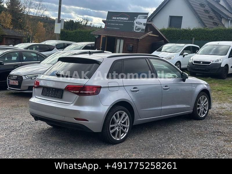 Gebraucht Audi A3 Comfort 116 PS (85 kW) 2019 Silber Limousine