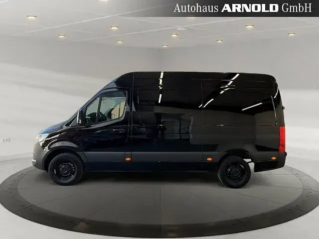 Gebraucht Mercedes Sprinter 170 PS (125 kW) 2026 Schwarz Van