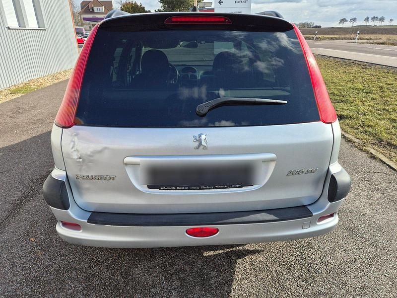Gebraucht Peugeot 206 88 PS (64 kW) 2005 Silber Kombi