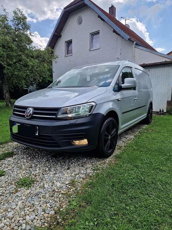 Silber Gebraucht 2018 VW Caddy Maxi Van / Kleinbus | 11.500 € (Fairer Preis) - Bild 1/4