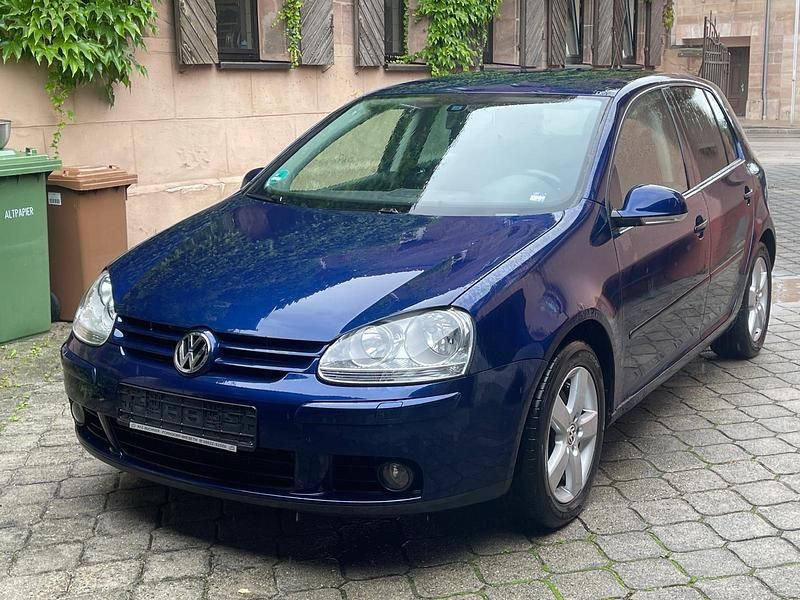 Blau Gebraucht 2008 VW Golf V United Limousine | 1.850 € (Etwas zu teuer) - Bild 1/4