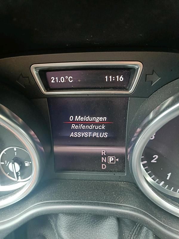 Schwarz Gebraucht 2014 Mercedes GL450 SUV | 24.000 € - Bild 1/4