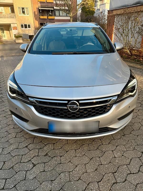 Gebraucht Opel Astra S 130 PS (95 kW) 2018 Silber Kombi
