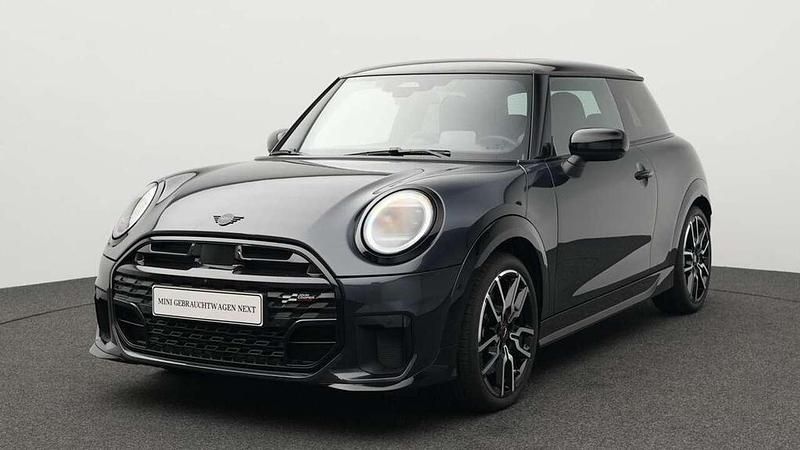 Grau Gebraucht 2024 Mini John Cooper Works Kleinwagen | 33.871 € (Fairer Preis) - Bild 1/4