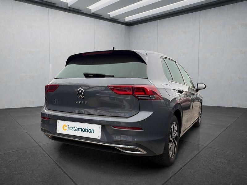 Gebraucht VW Golf VIII 150 PS (110 kW) 2022 Grau Kleinwagen