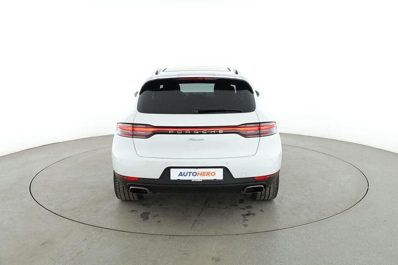 Gebraucht Porsche Macan Basis 245 PS (180 kW) 2020 Weiß SUV