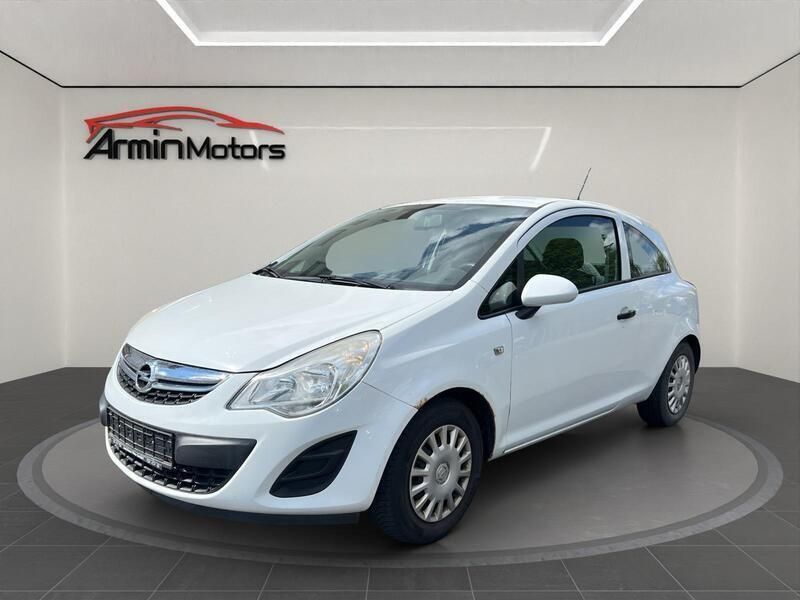 Weiß Gebraucht 2012 Opel Corsa Selection Kleinwagen | 2.400 € (Guter Preis) - Bild 1/4