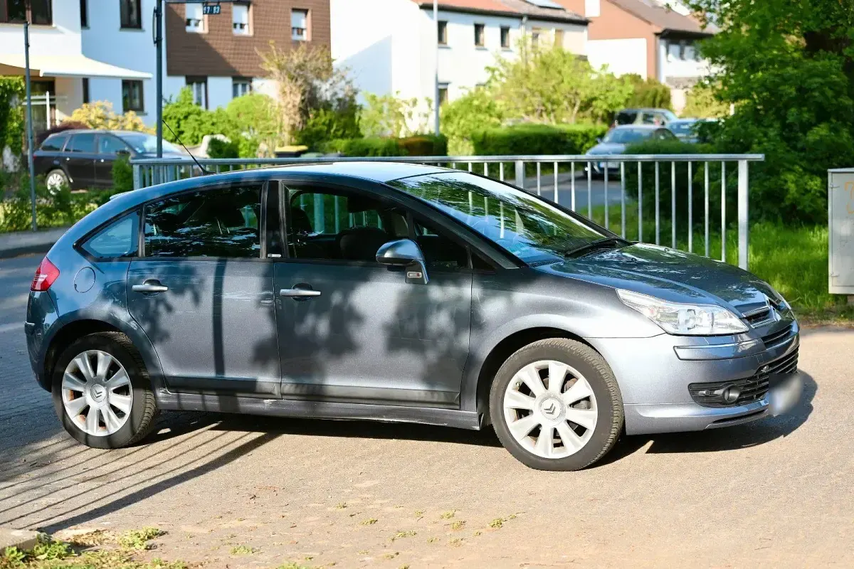 Brugt Citroën C4 Style 109 HK (80 kW) 2005 Grå Hatchback